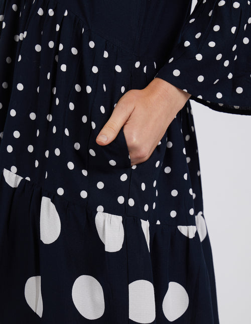 Elm Poppy Tiered Dress Navy Spot