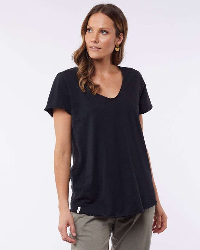 Elm Fundamental V Neck T Shirt Black