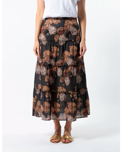 Stella and Gemma Dawson Skirt Dried Hydrangea