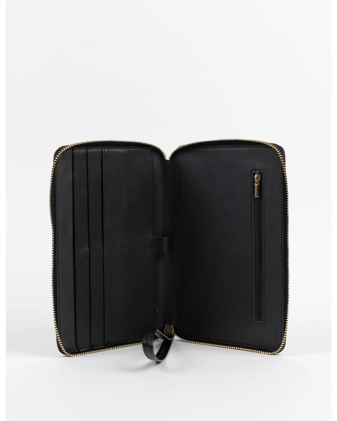 Stella & Gemma Getaway Travel Wallet Black