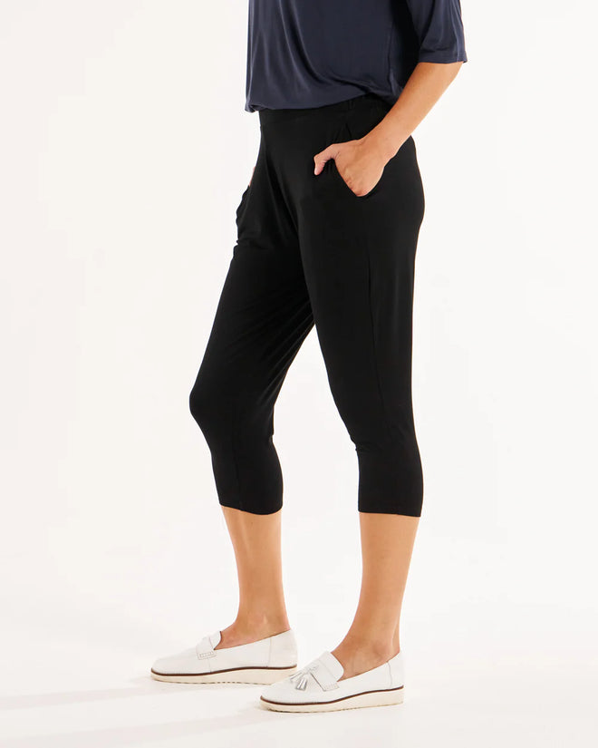 Betty Basics Laina Bamboo Pants Black