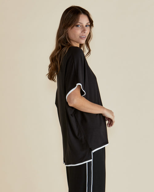 Betty Basics Clara T Shirt Black